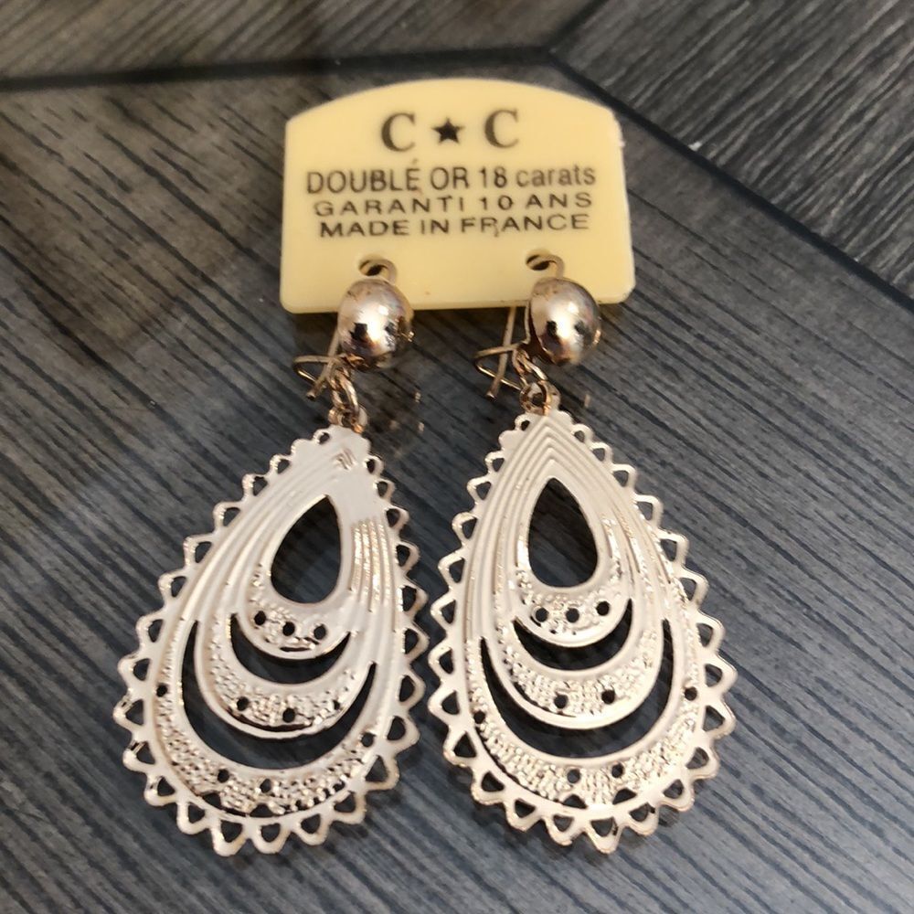 Vintage C ⭐️ C Double or 18 carats Gold Plated Dangle Earrings